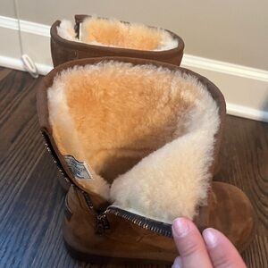 Women’s Ugg Boots size 7